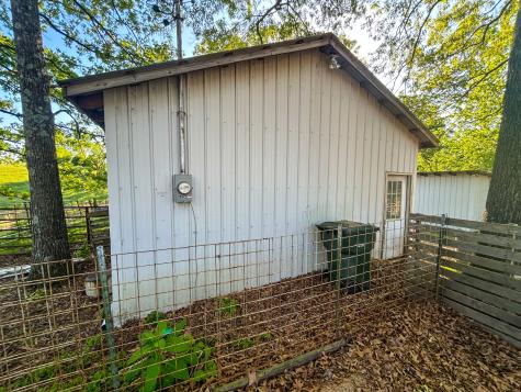 1185 Blackburn Road Mc Kenzie TN 38201
