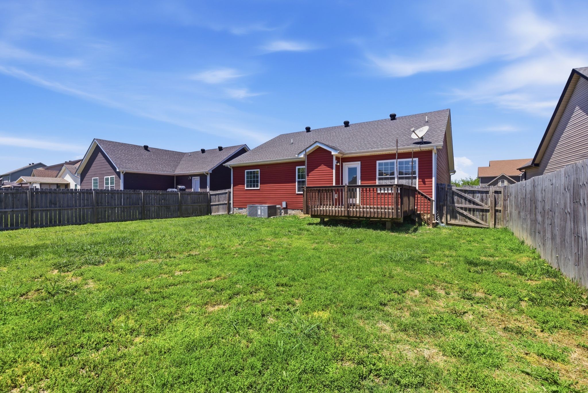520 Falkland Circle Clarksville TN 37042