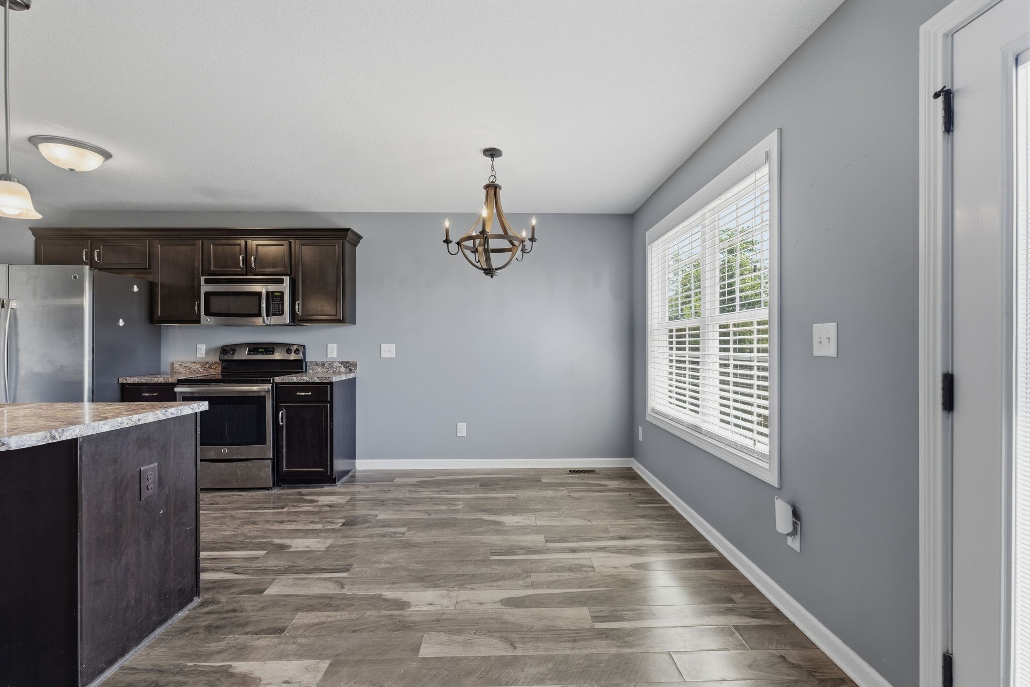 520 Falkland Circle Clarksville TN 37042