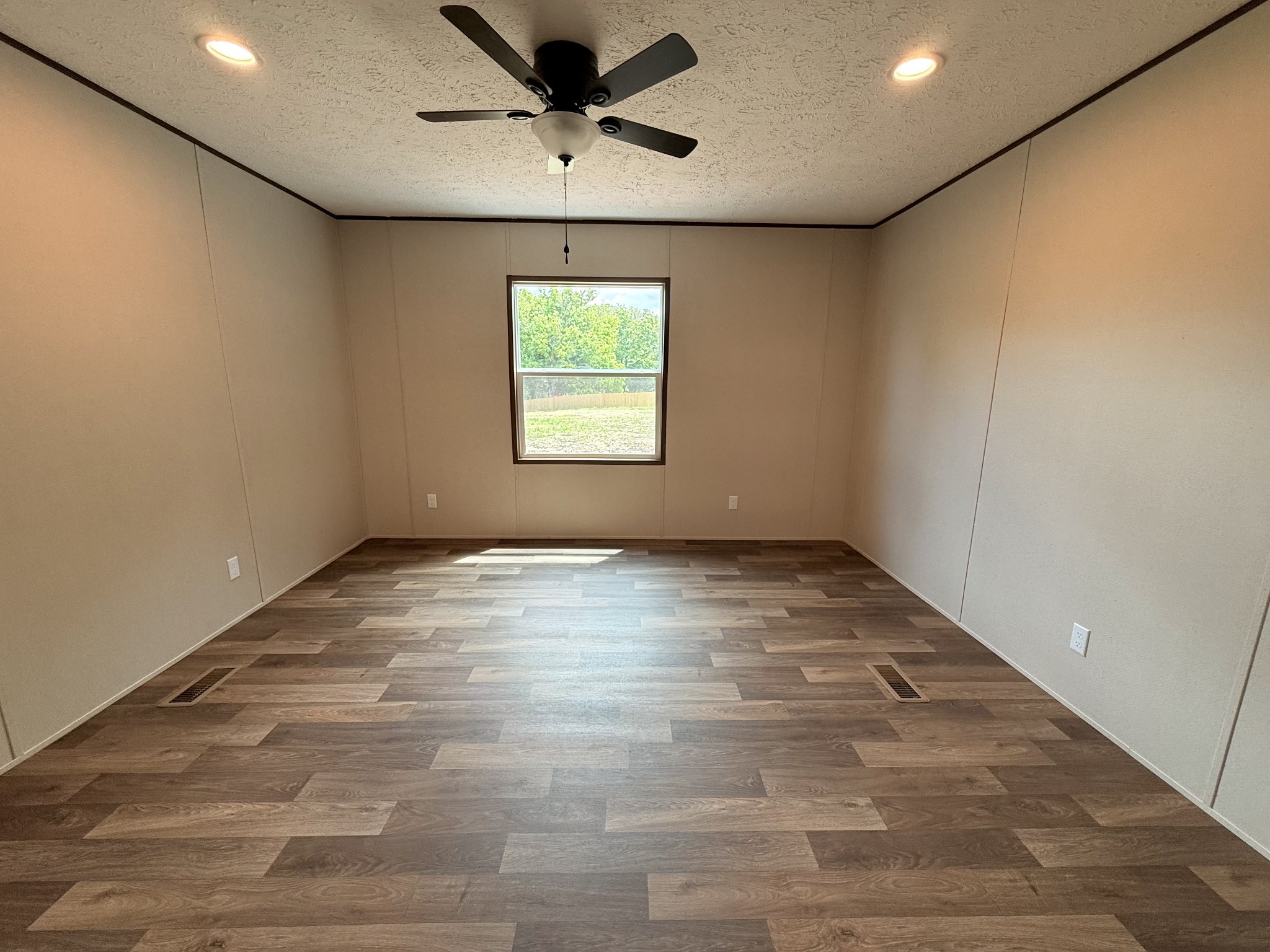 885 Junior Witt Rock Island TN 38581