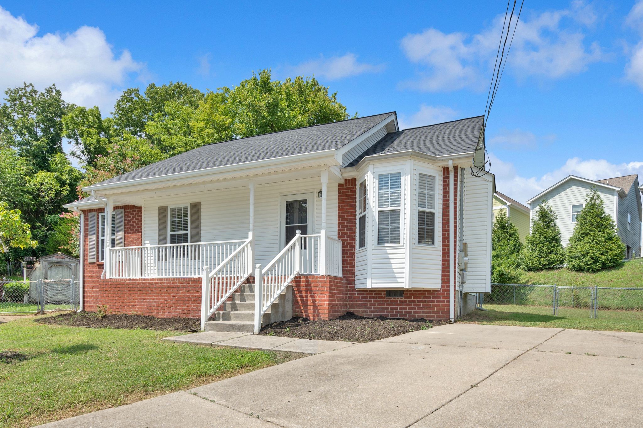 208 Saddlestone Ct, N Hermitage TN 37076