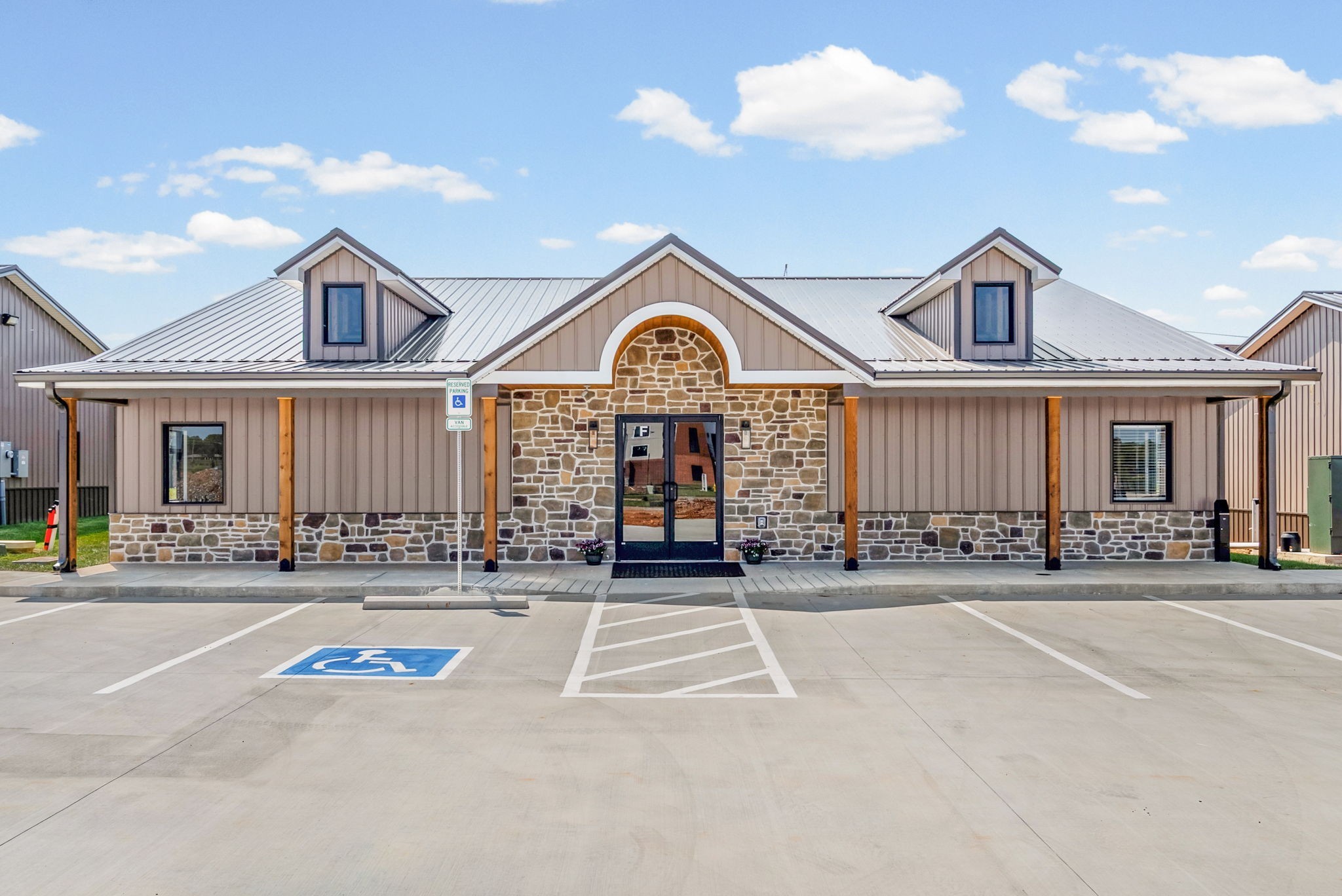 2510 Pea Ridge Road Building E 2 Clarksville TN 37040
