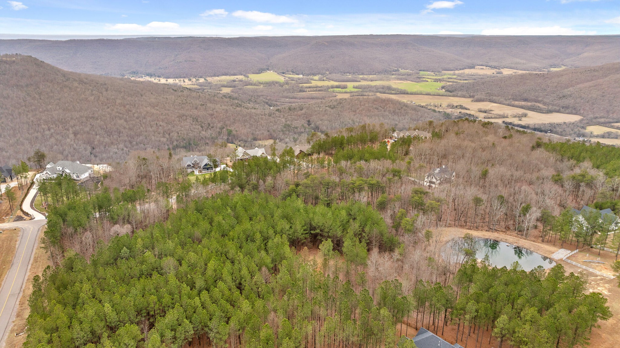 0 Crockett Point Sequatchie TN 37374