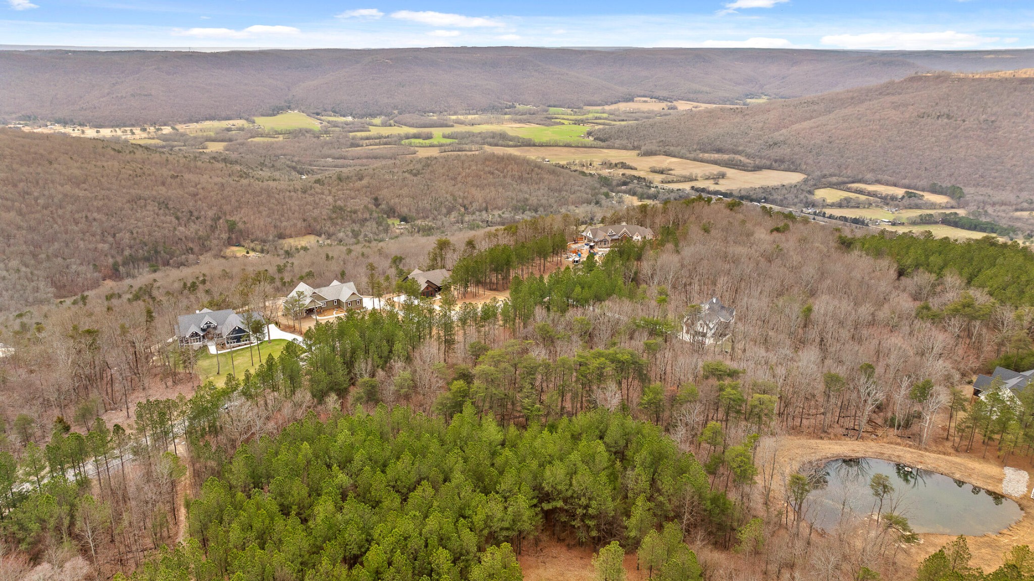 0 Crockett Point Sequatchie TN 37374