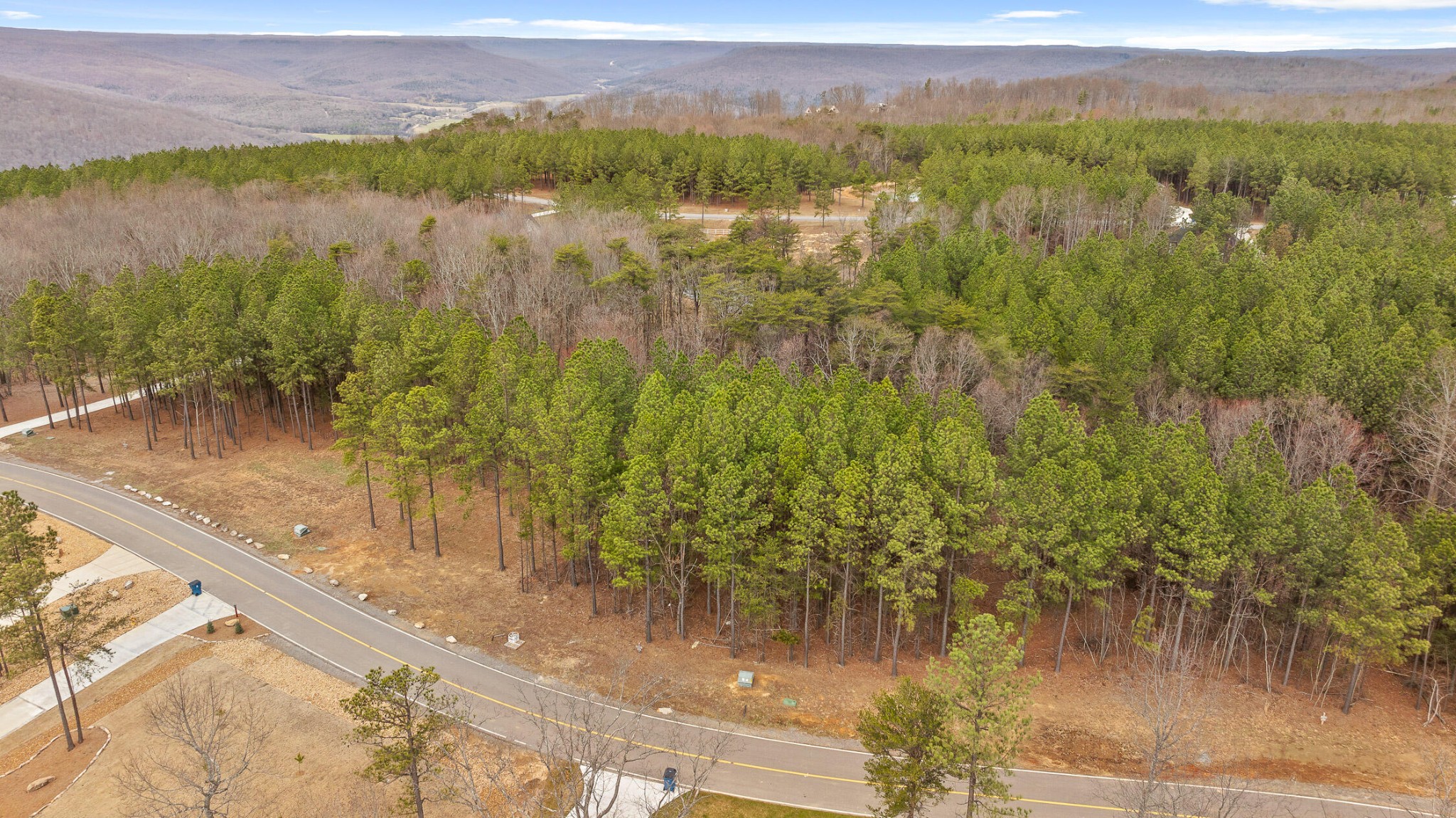 0 Crockett Point Sequatchie TN 37374