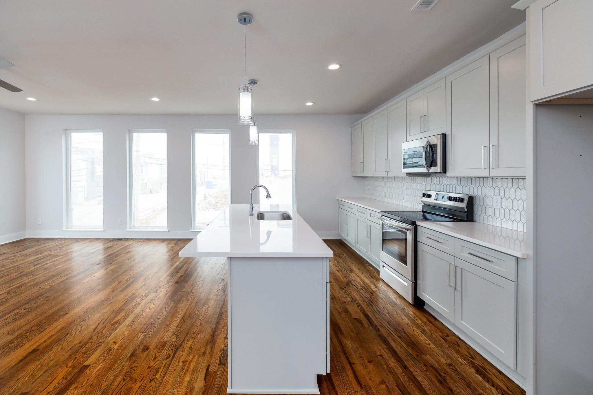 11 Fern Avenue Nashville TN 37207