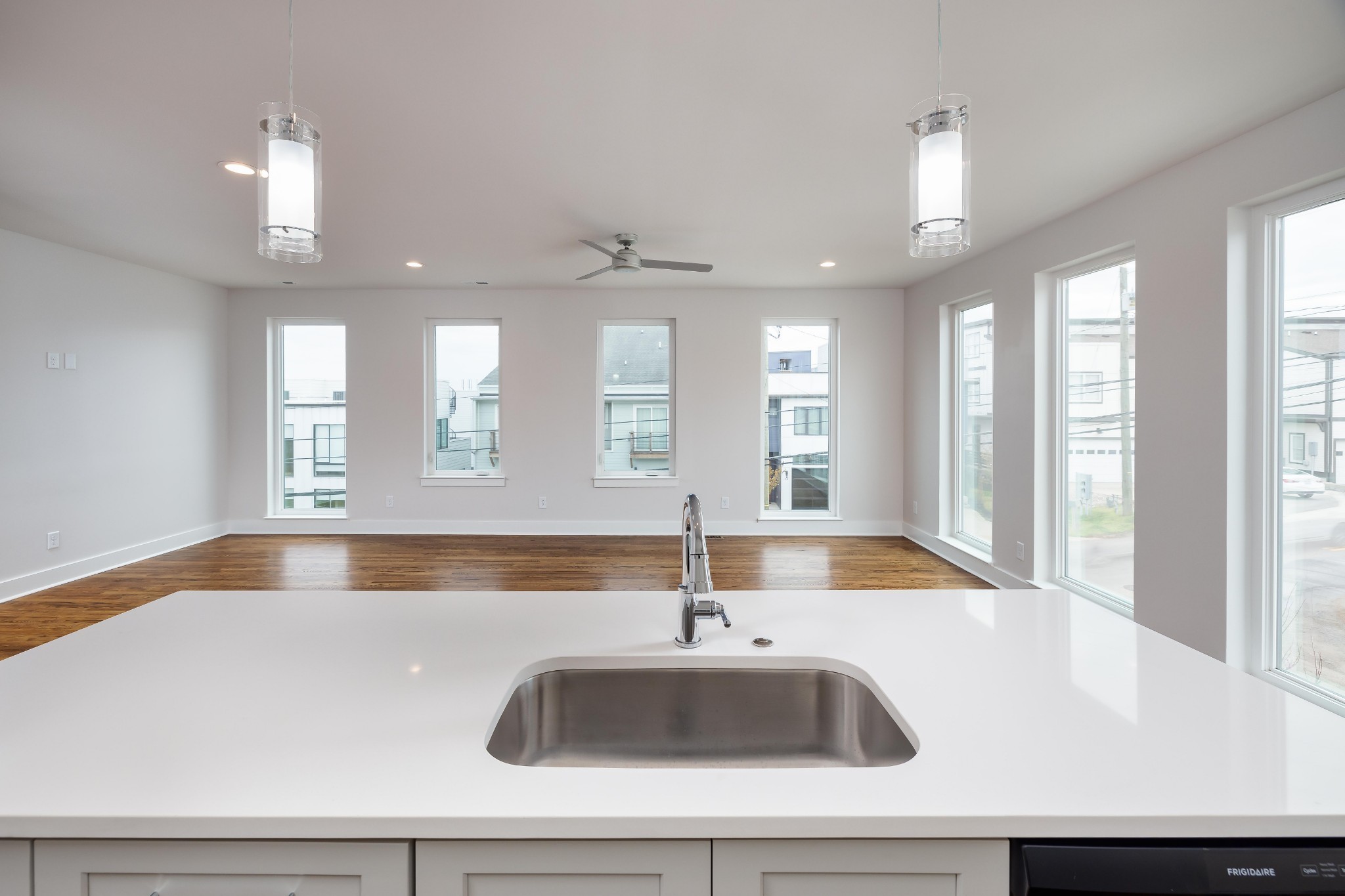 11 Fern Avenue Nashville TN 37207