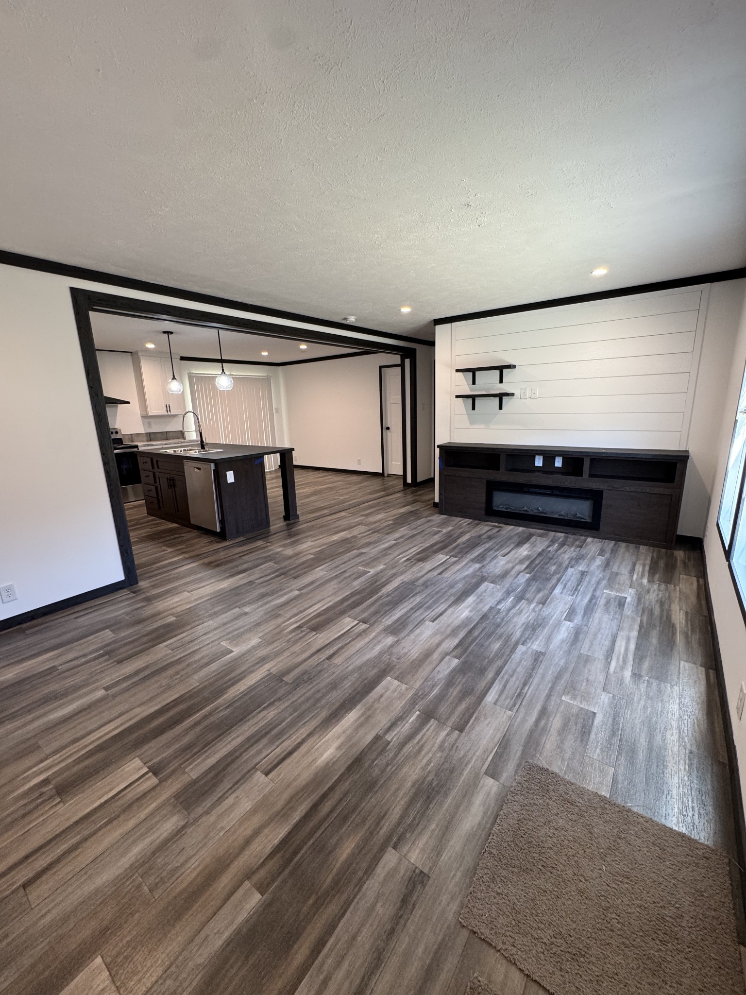 2066 Anderson Road Monterey TN 38574