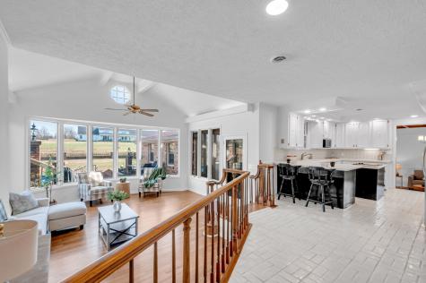 211 W Hills Terrace Dickson TN 37055