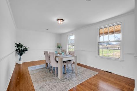 211 W Hills Terrace Dickson TN 37055