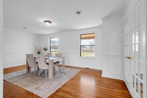 211 W Hills Terrace Dickson TN 37055