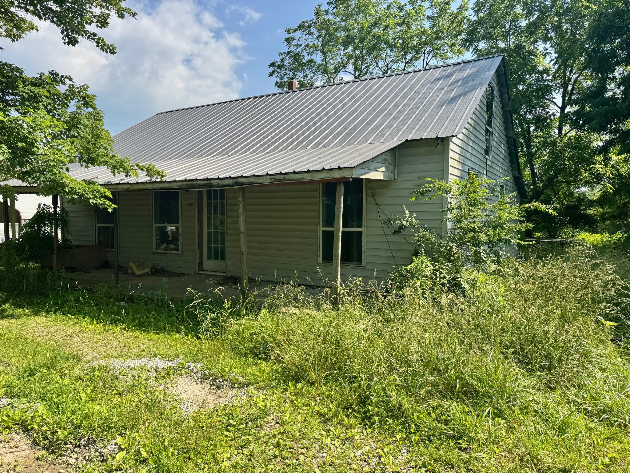 1070 W Rock Quarry Road, W Clarkrange TN 38553