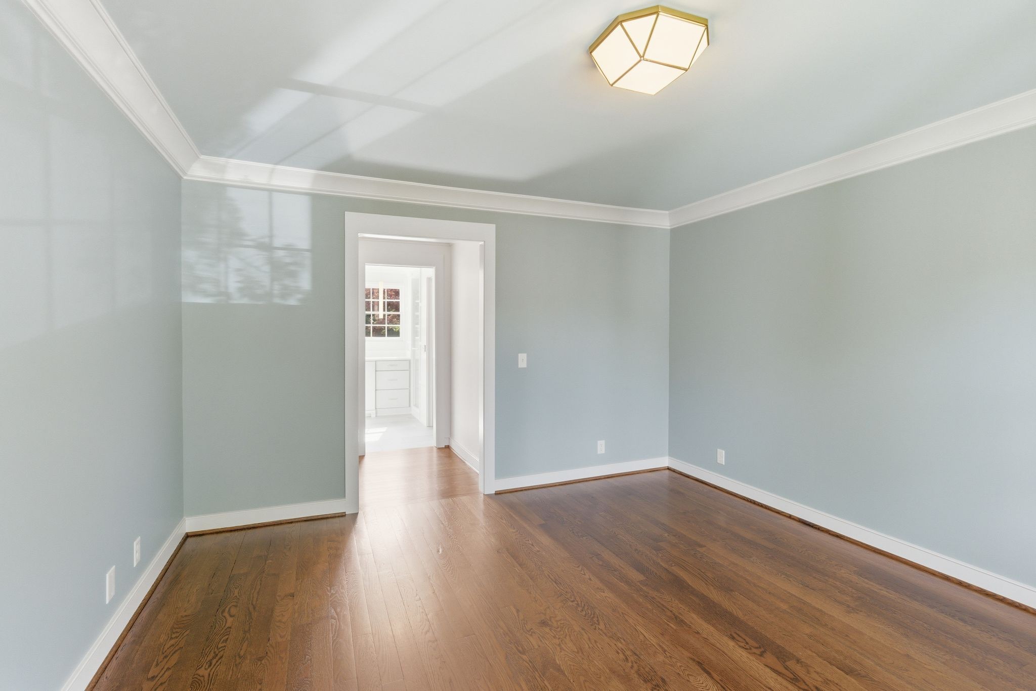 608 Linden Square Nashville TN 37215