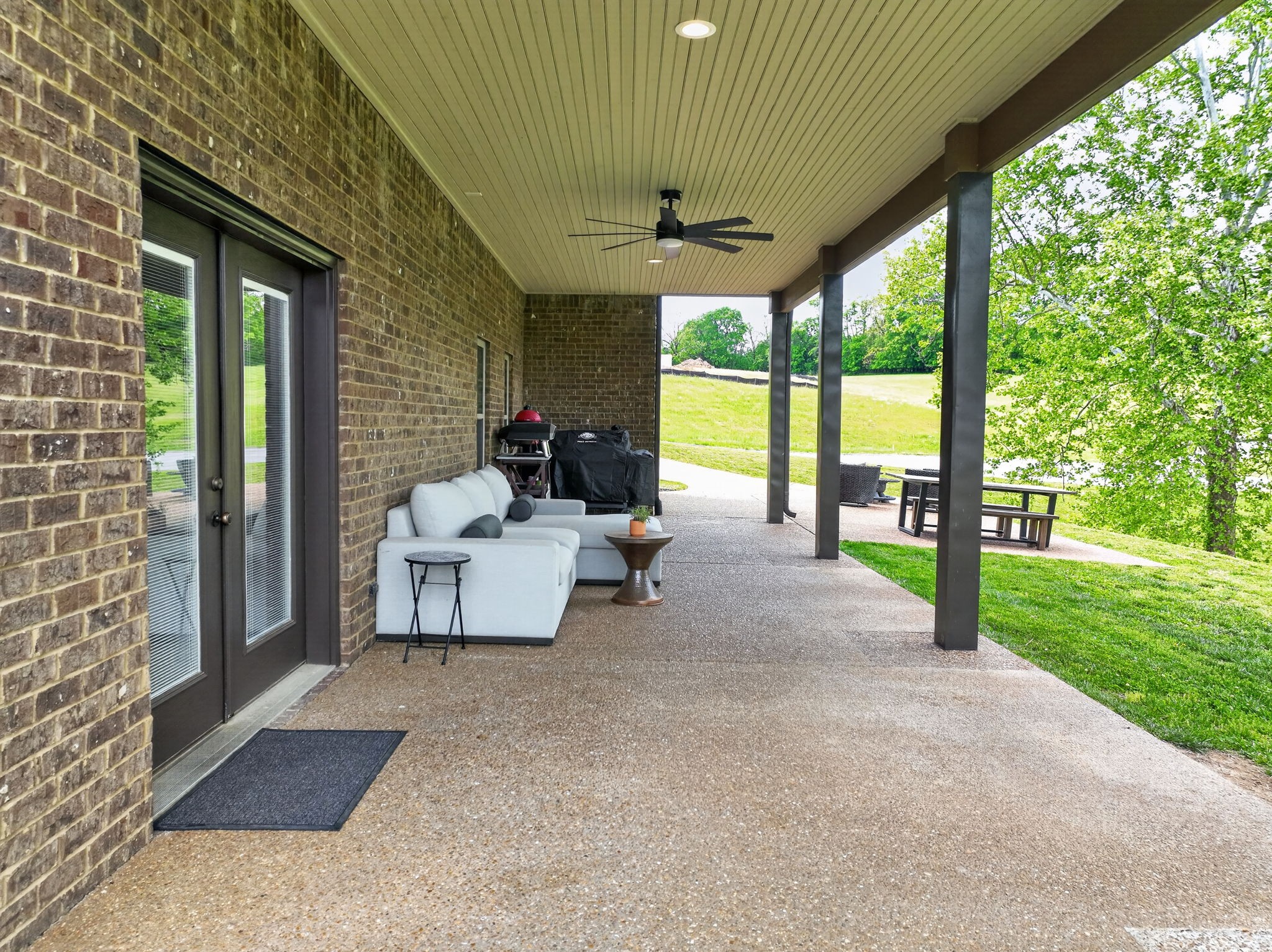 1228 Ballentrace Boulevard Lebanon TN 37087