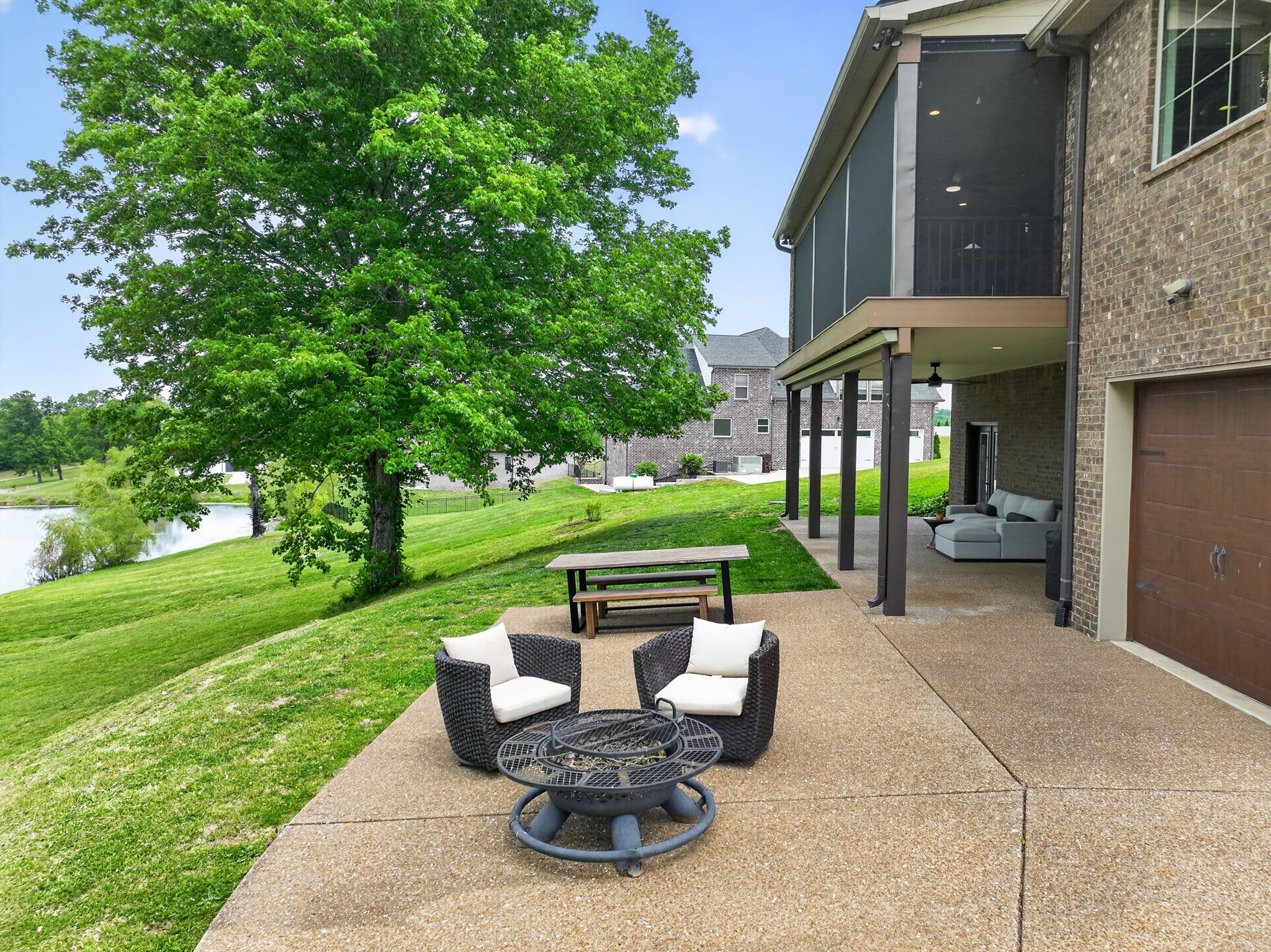 1228 Ballentrace Boulevard Lebanon TN 37087