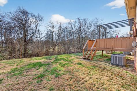 309 Kingswood Court Clarksville TN 37043