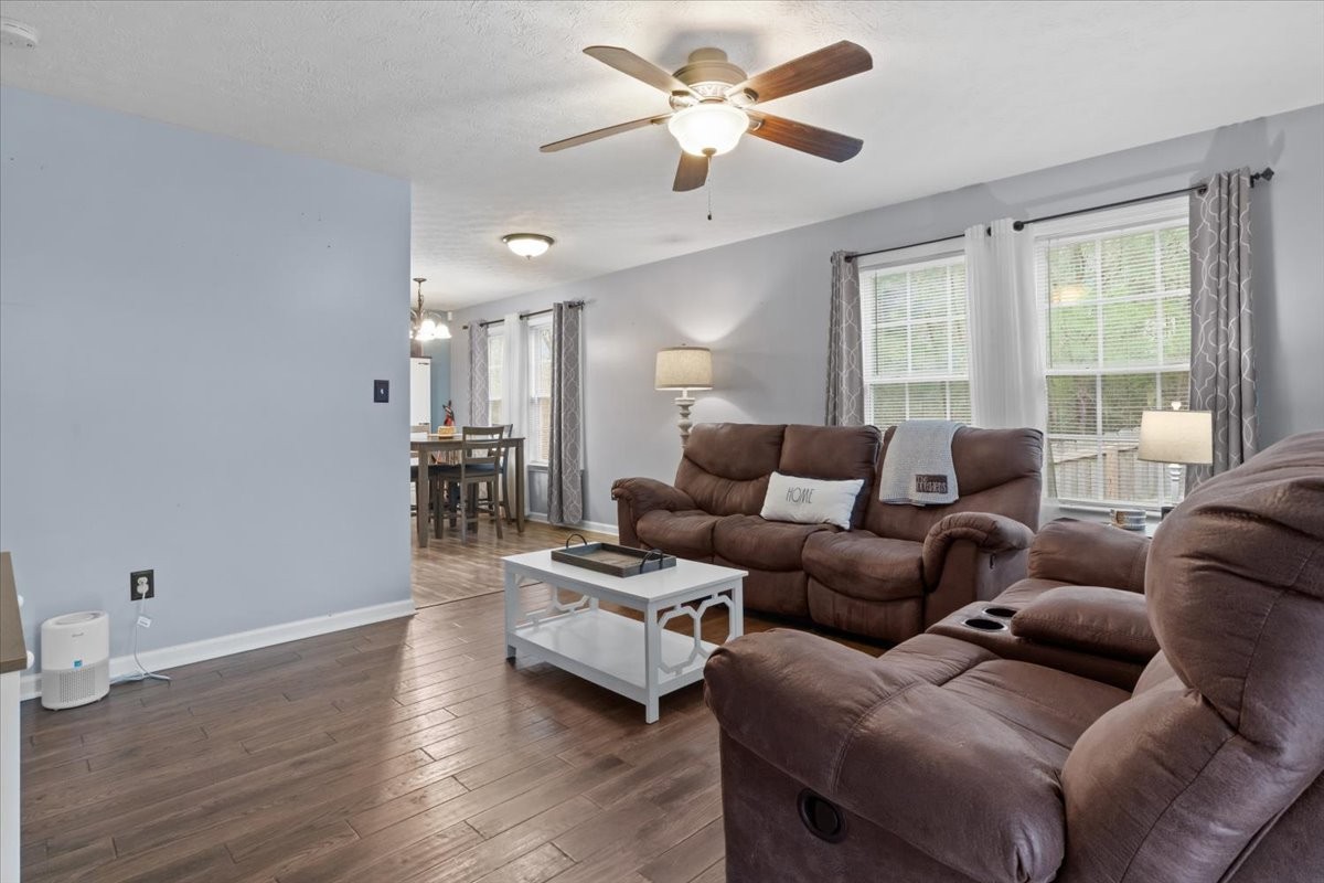 177 Knob Hill Drive Waverly TN 37185