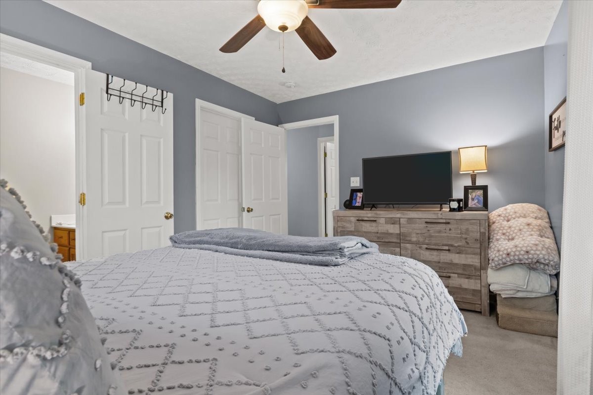 177 Knob Hill Drive Waverly TN 37185