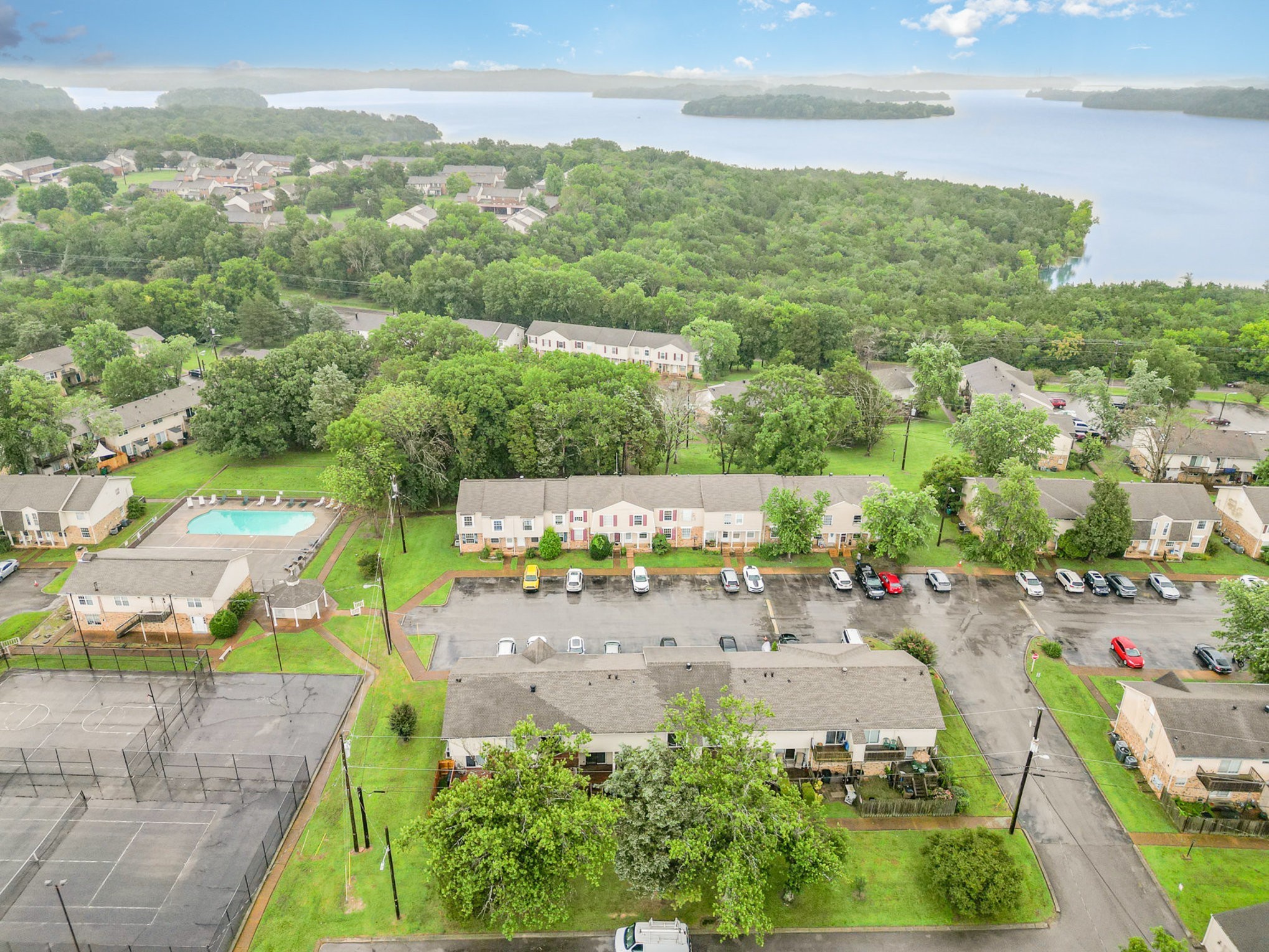 3880 Priest Lake Drive Nashville TN 37217