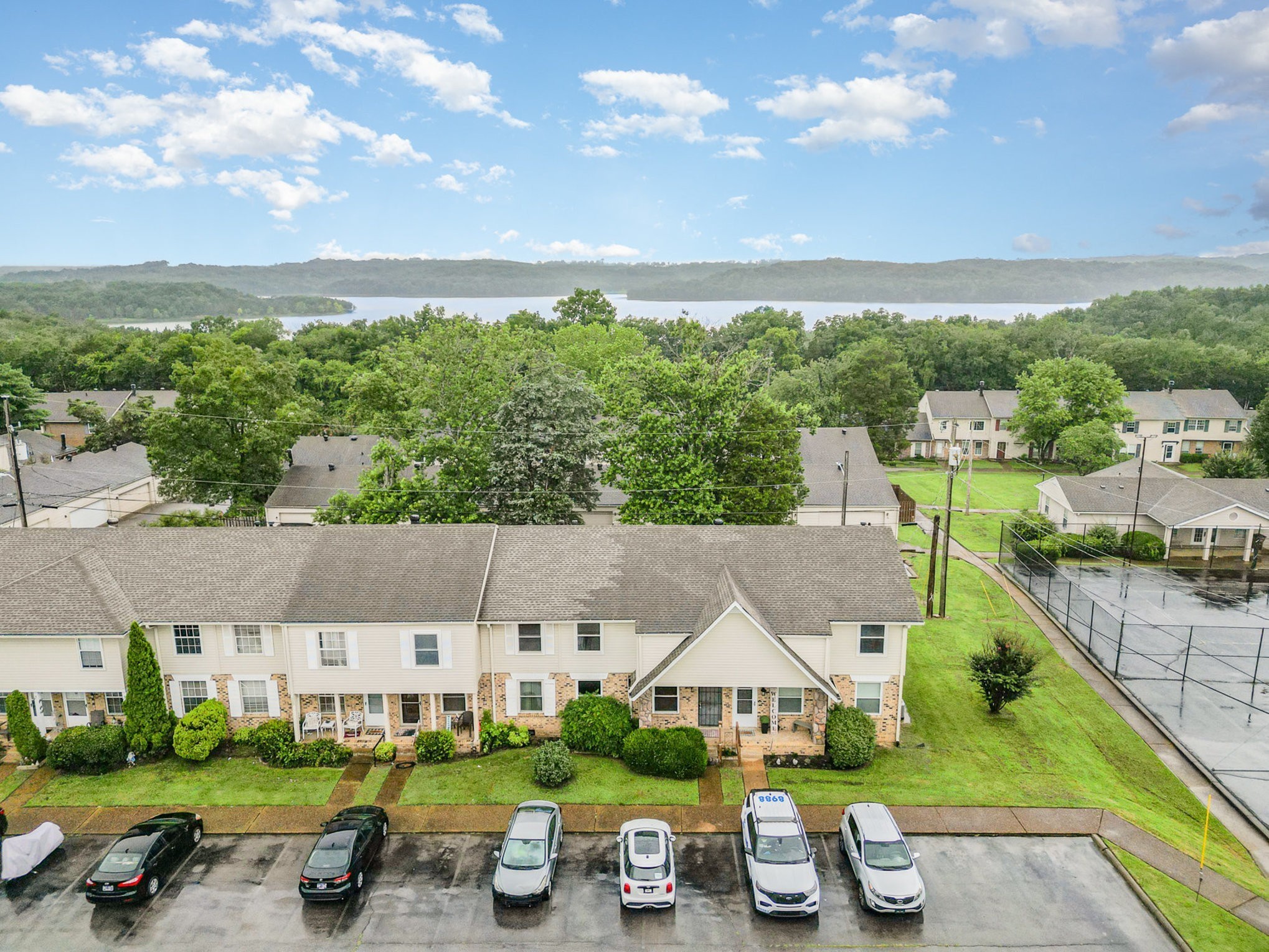 3880 Priest Lake Drive Nashville TN 37217