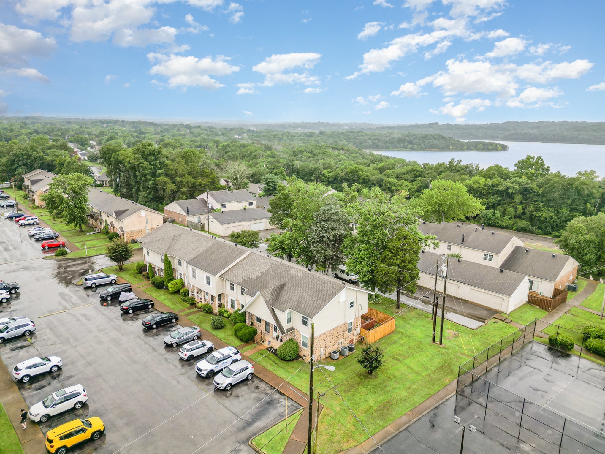 3880 Priest Lake Drive Nashville TN 37217