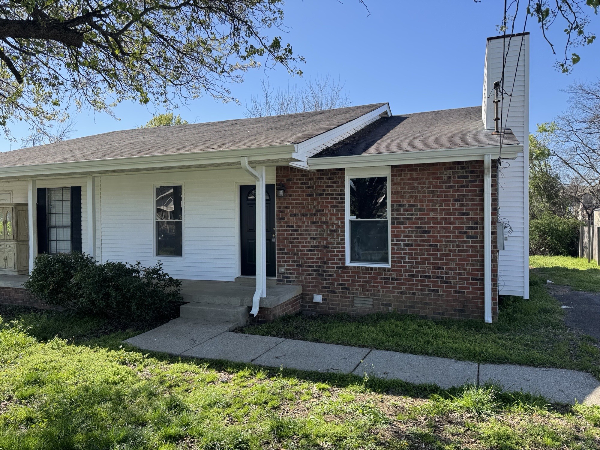3216 Woodstock Drive Nashville TN 37207