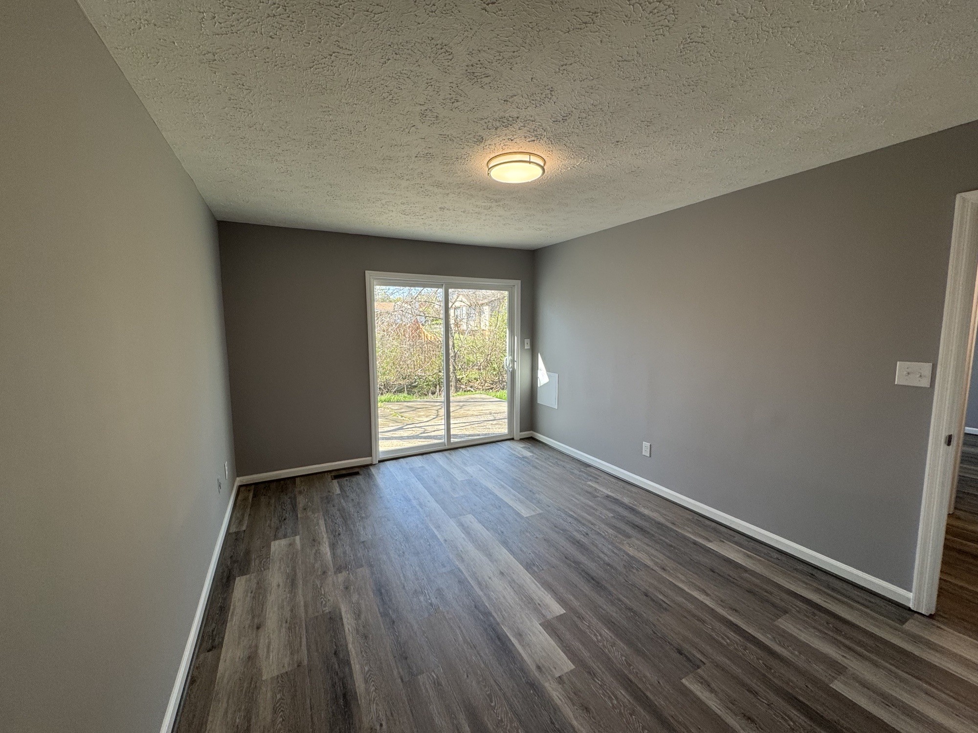 3216 Woodstock Drive Nashville TN 37207