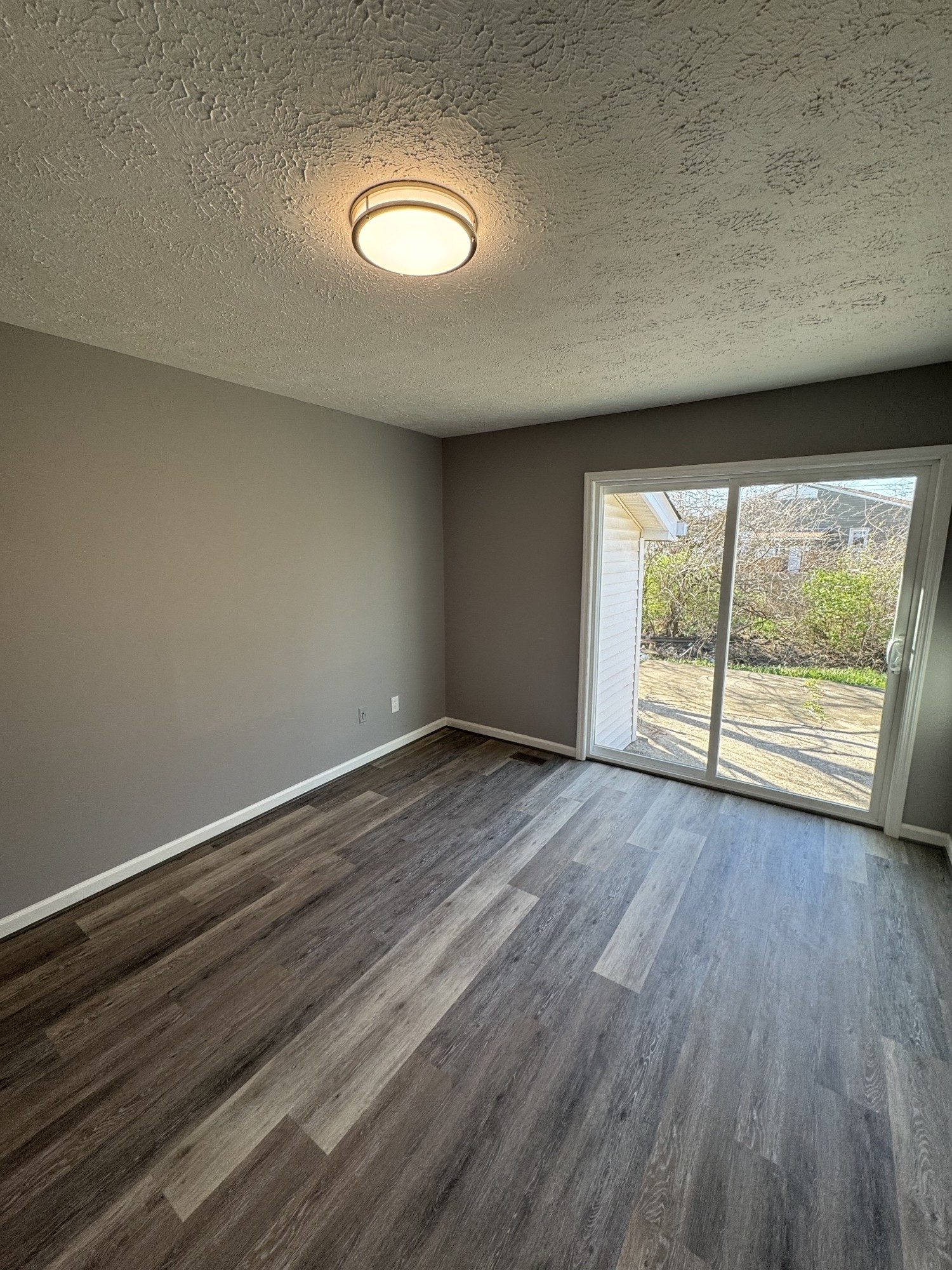 3216 Woodstock Drive Nashville TN 37207