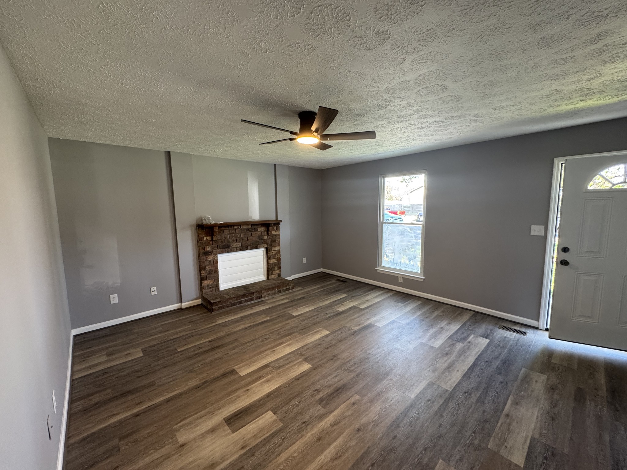 3216 Woodstock Drive Nashville TN 37207