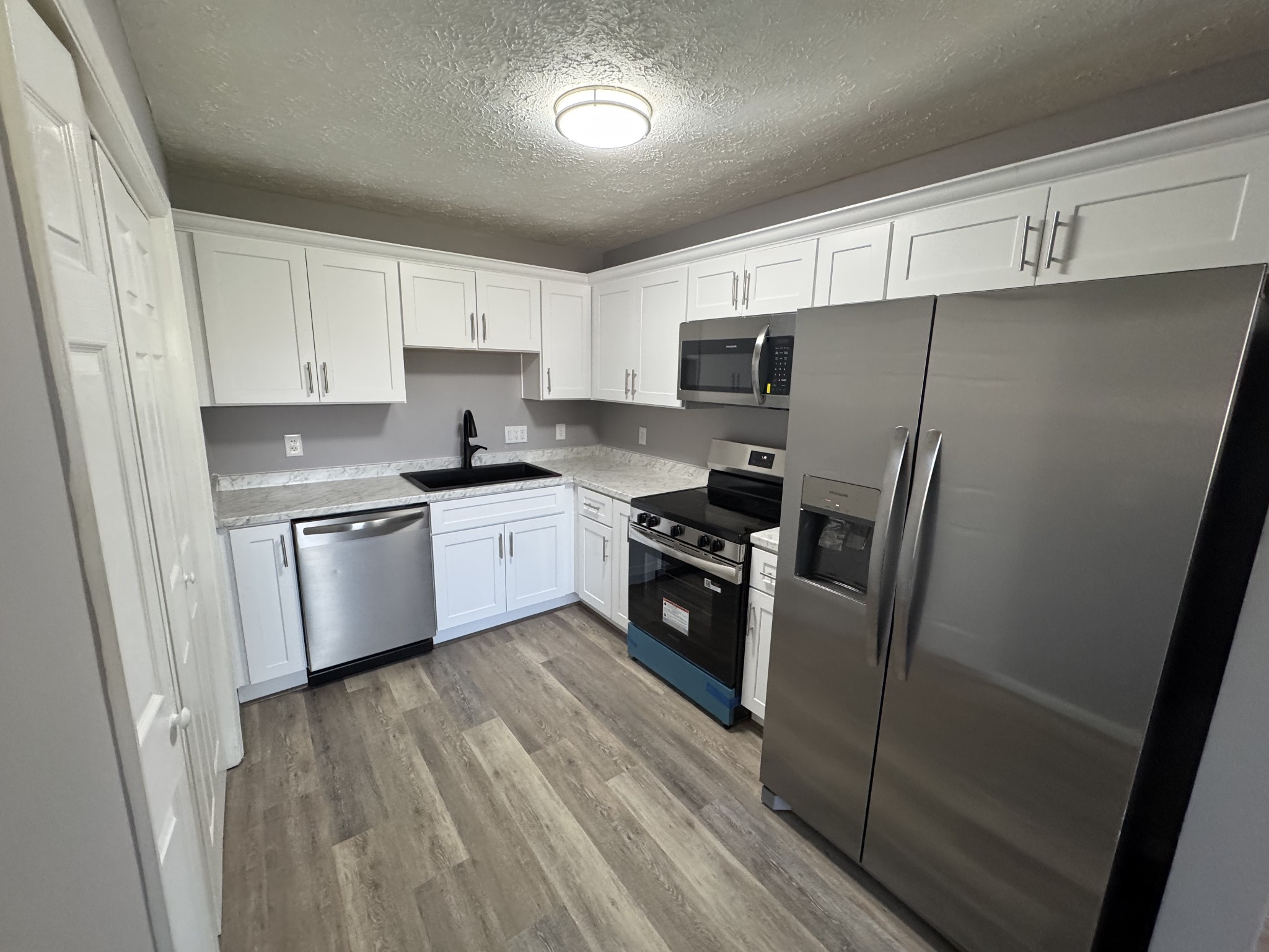 3216 Woodstock Drive Nashville TN 37207