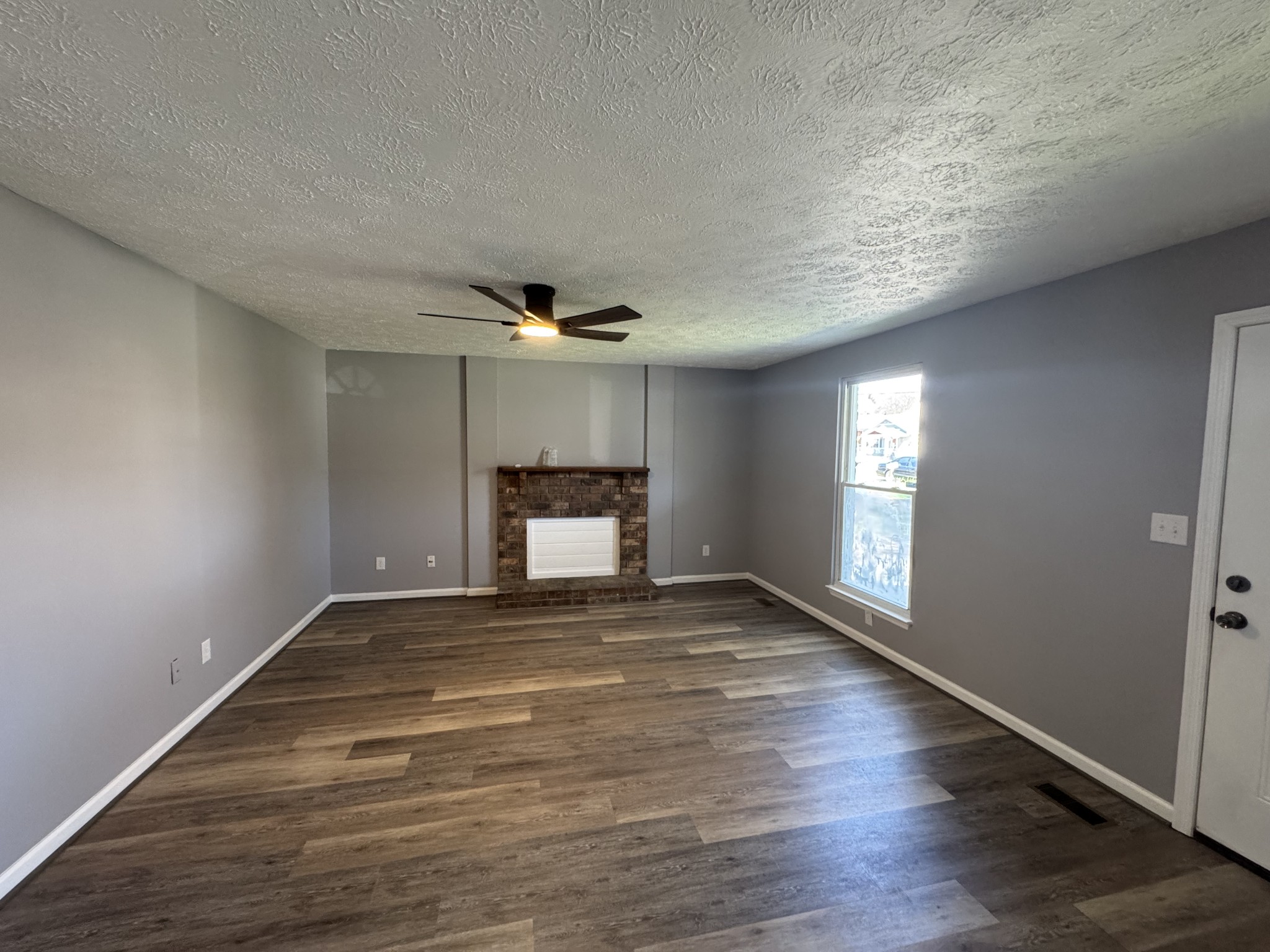 3216 Woodstock Drive Nashville TN 37207