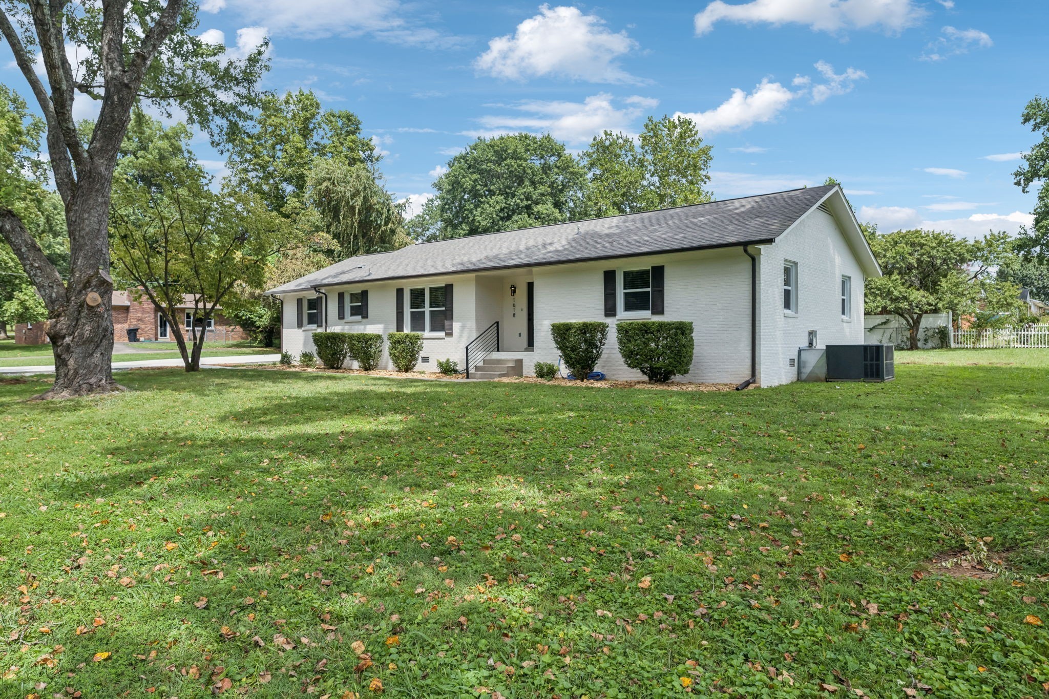 1618 Shelley Street Murfreesboro TN 37129