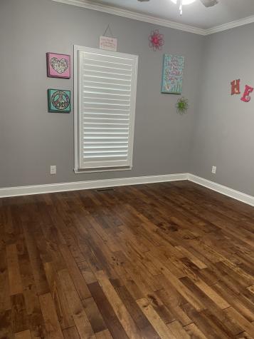 123 Planter Circle Leoma TN 38468