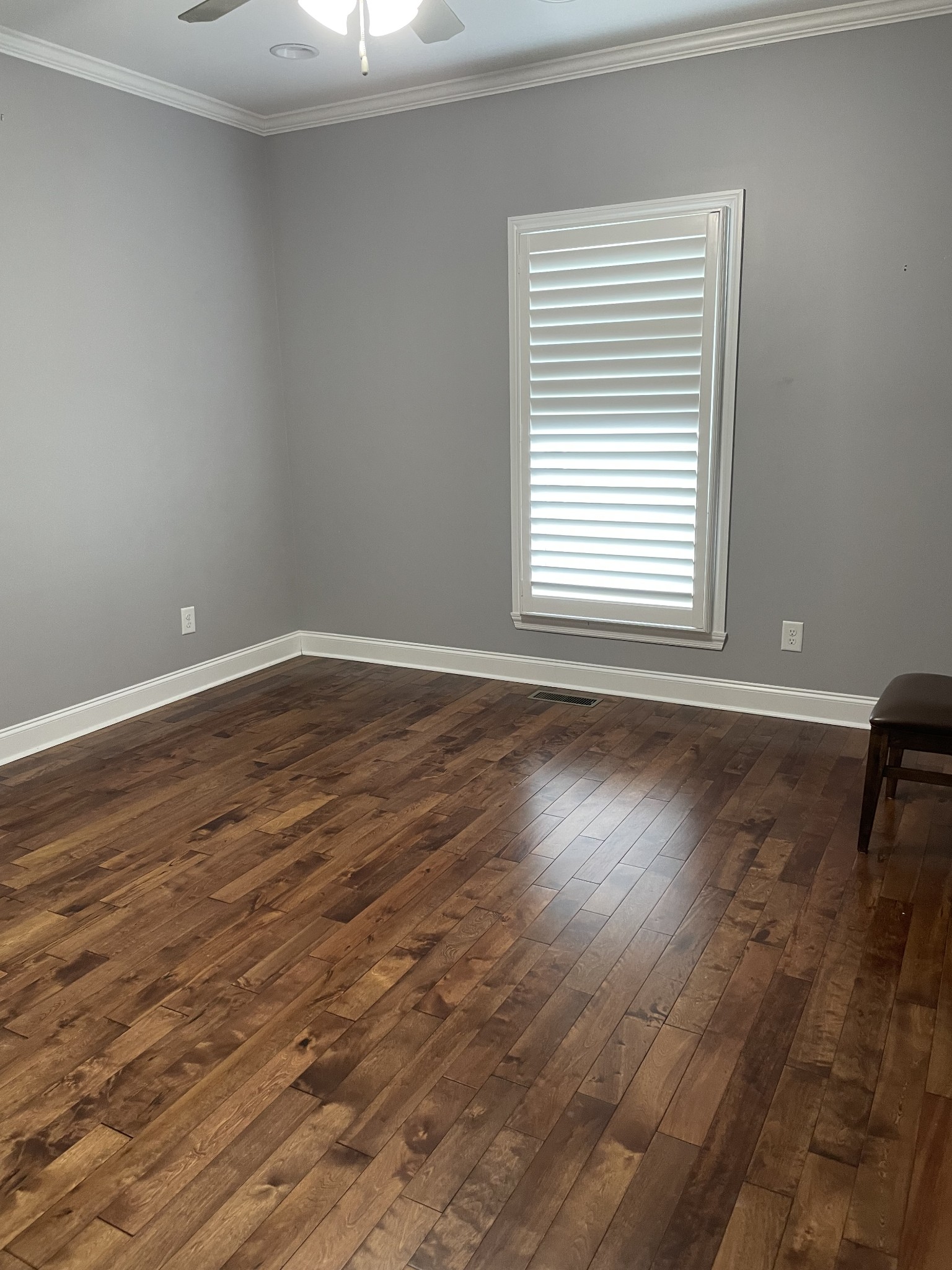 123 Planter Circle Leoma TN 38468