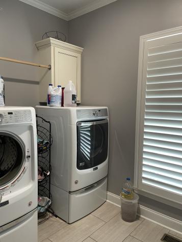 123 Planter Circle Leoma TN 38468