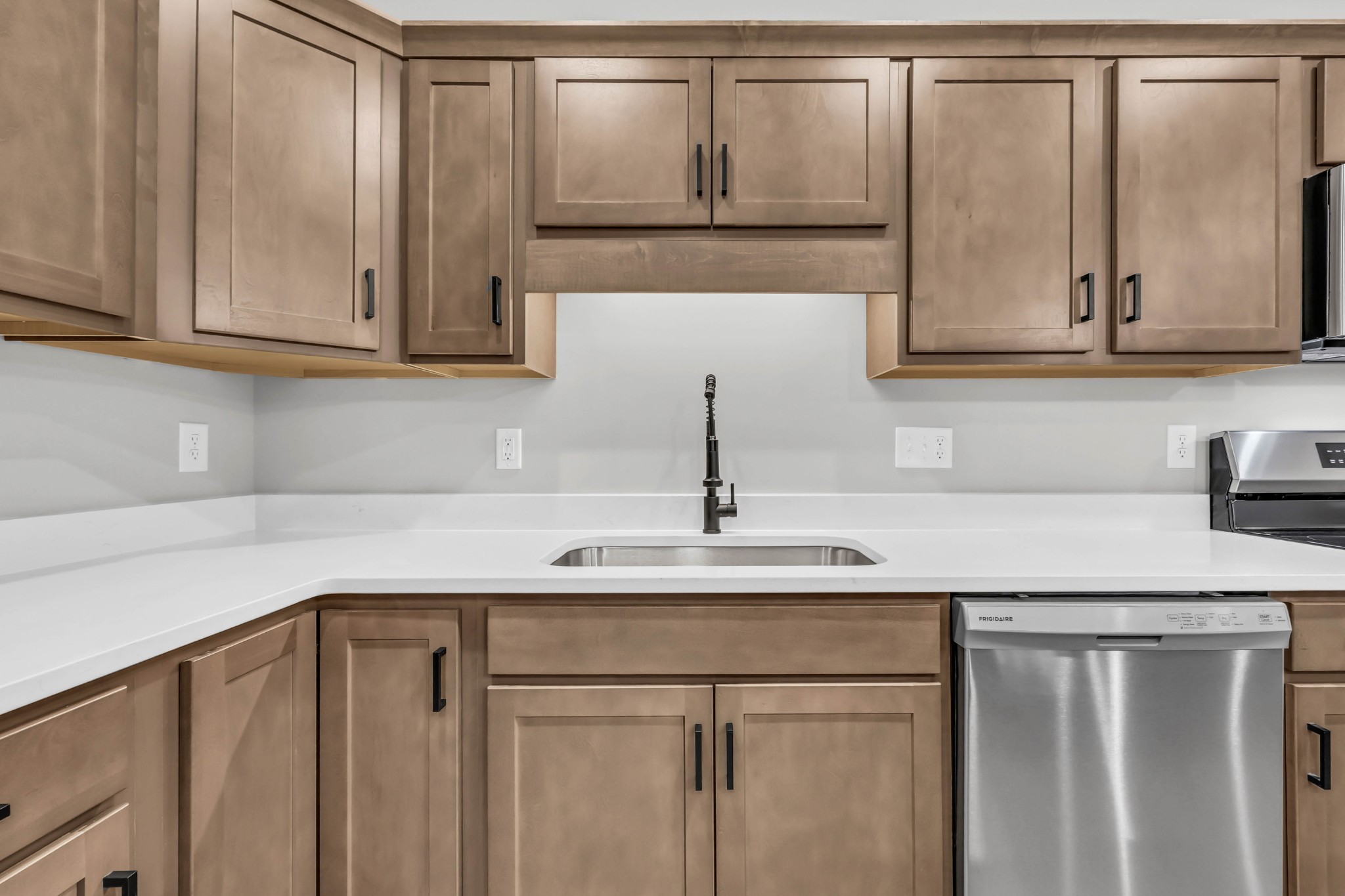 1404 Jonathan Wade Circle Clarksville TN 37043