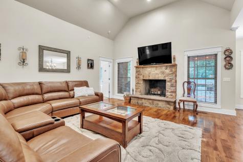 422 Evergreen Circle Kingston Springs TN 37082