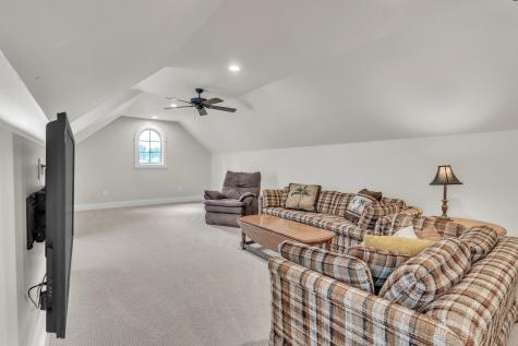 422 Evergreen Circle Kingston Springs TN 37082