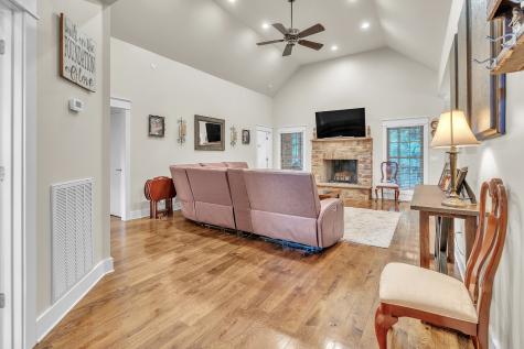 422 Evergreen Circle Kingston Springs TN 37082