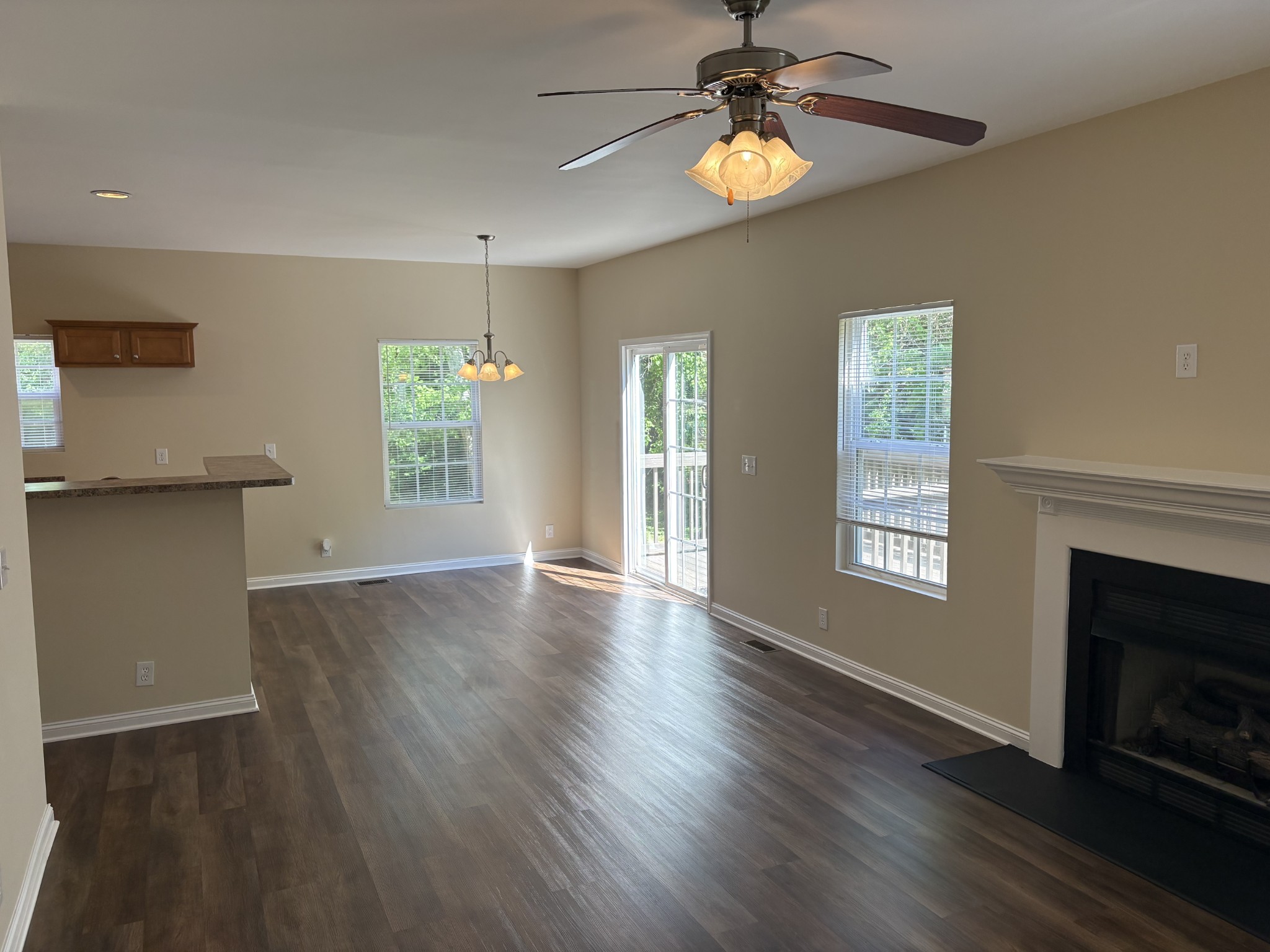 814 Sunset Point Mount Juliet TN 37122