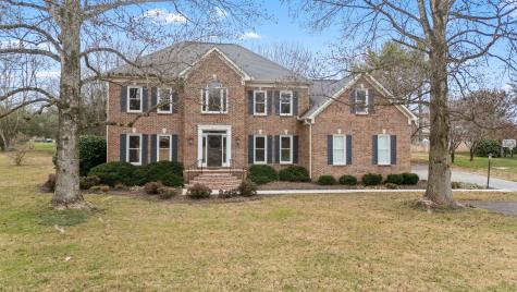 105 Kings Place Tullahoma TN 37388
