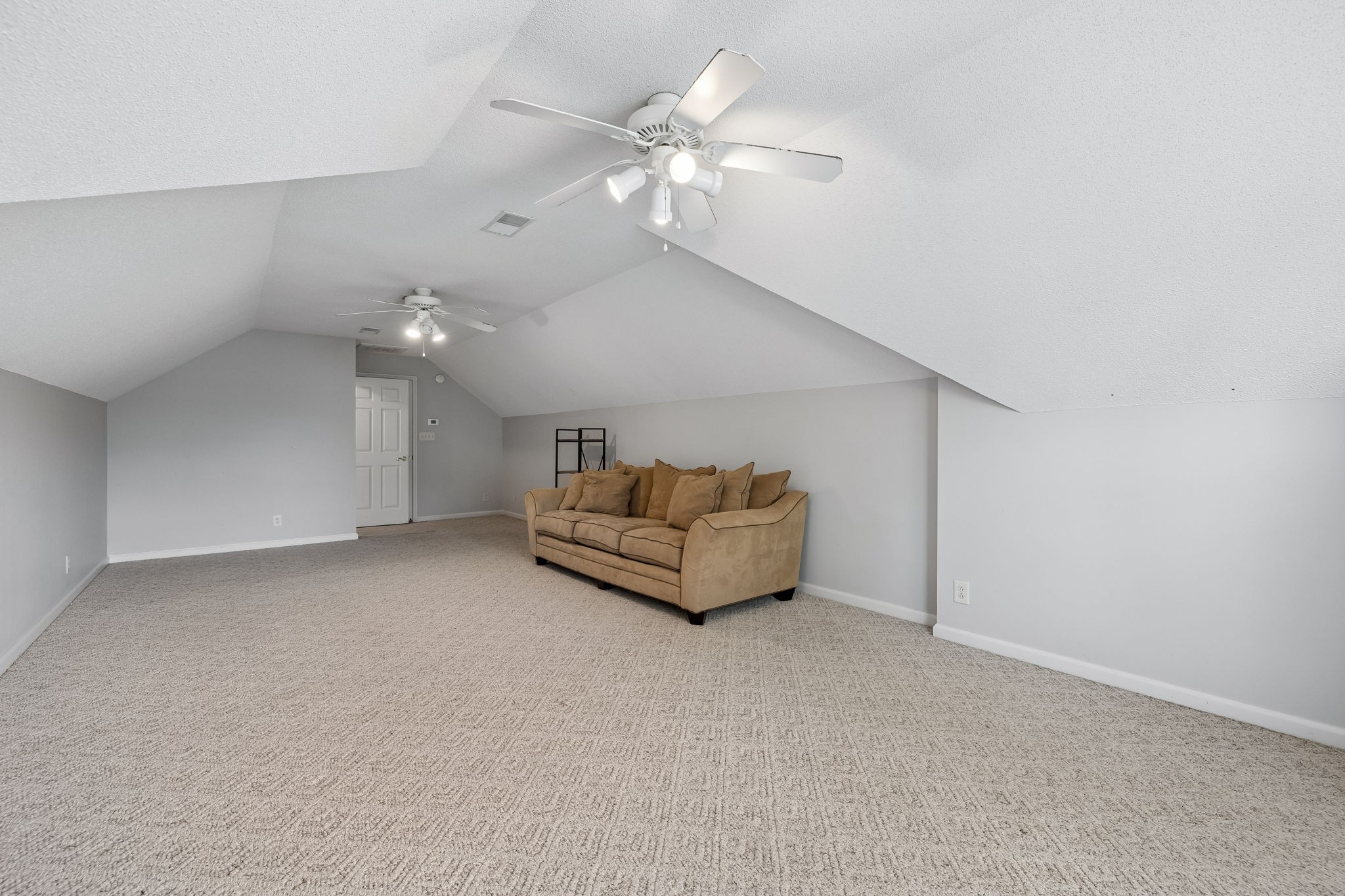 2426 Heartstone Court Clarksville TN 37043