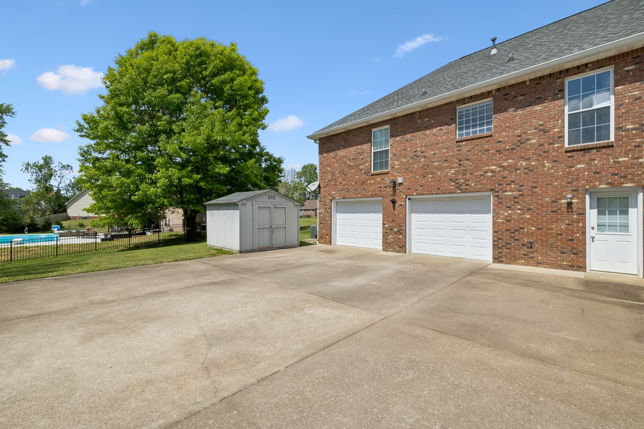 2426 Heartstone Court Clarksville TN 37043