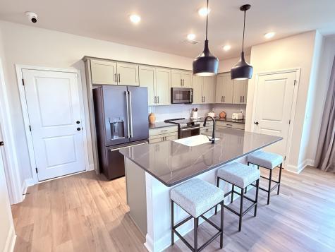 2718 Willowoak Trail Murfreesboro TN 37129
