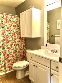 108 Edgehill Lane Hendersonville TN 37075