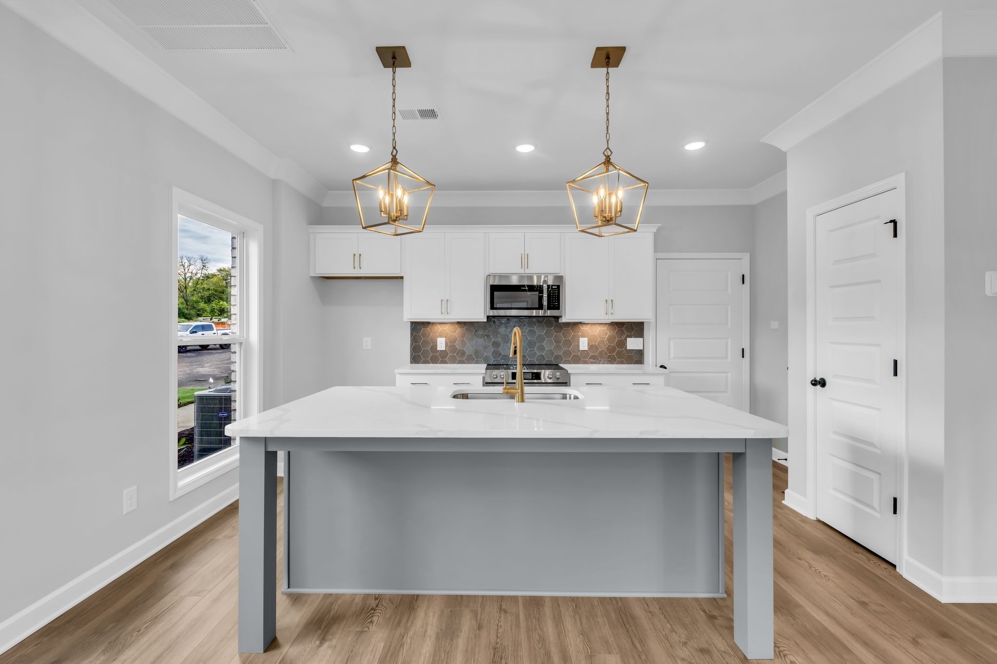 502 Mantes Alley Hendersonville TN 37075