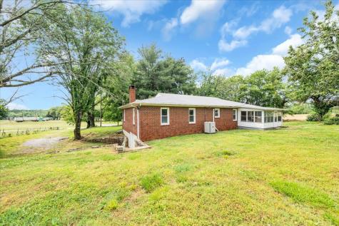 30 Jd Ring Road Hillsboro TN 37342
