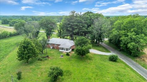 30 Jd Ring Road Hillsboro TN 37342