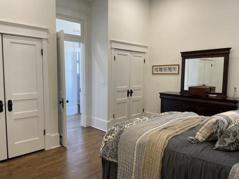 949 Russell Street Nashville TN 37206