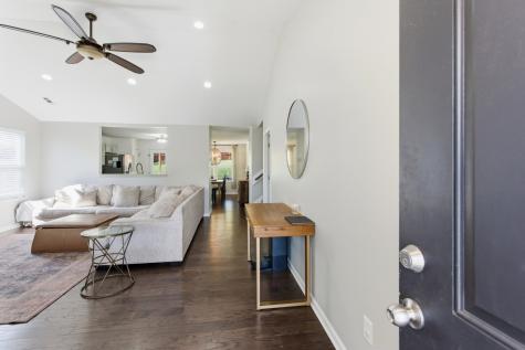 736 Gloucester Lane Nashville TN 37221
